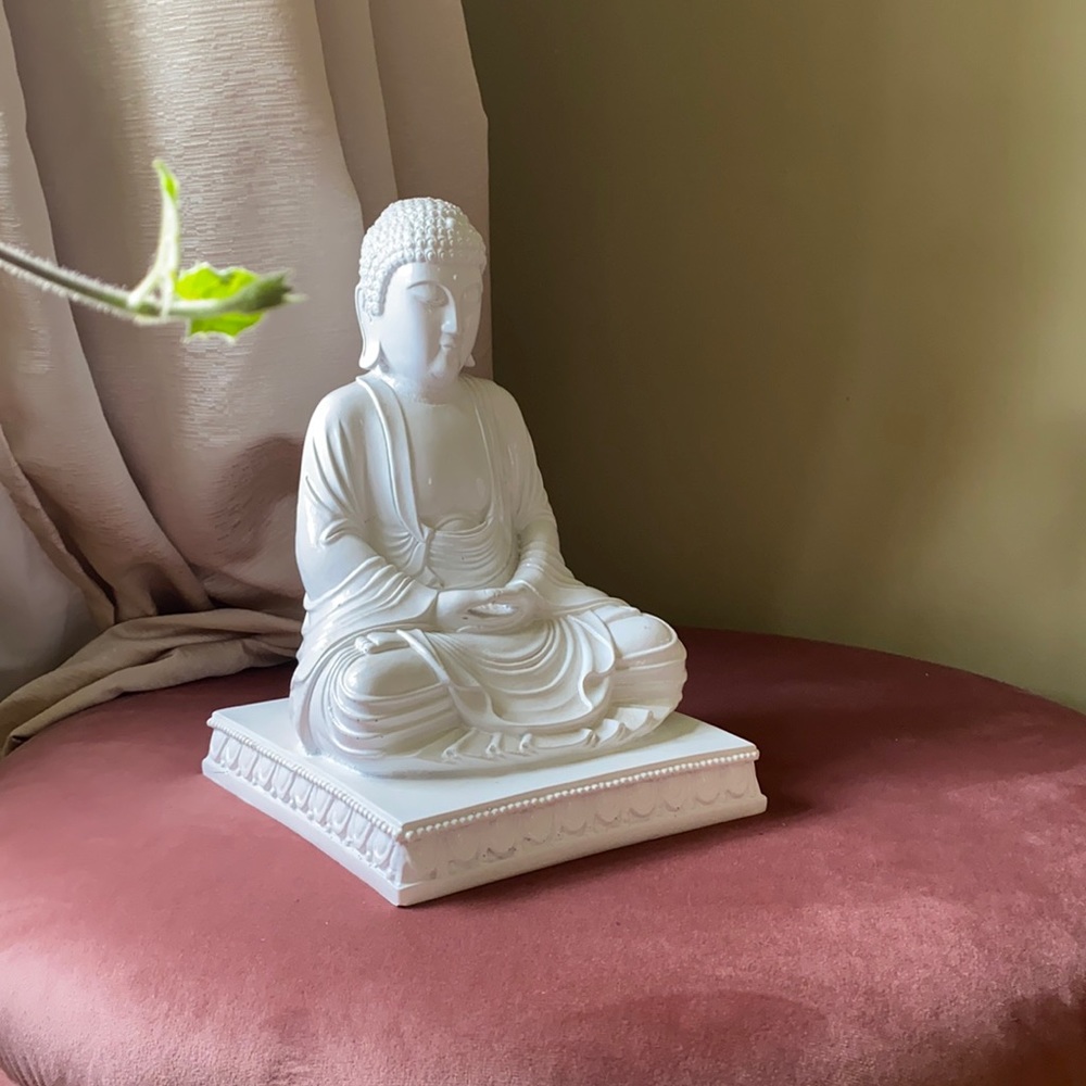 Buddha statue